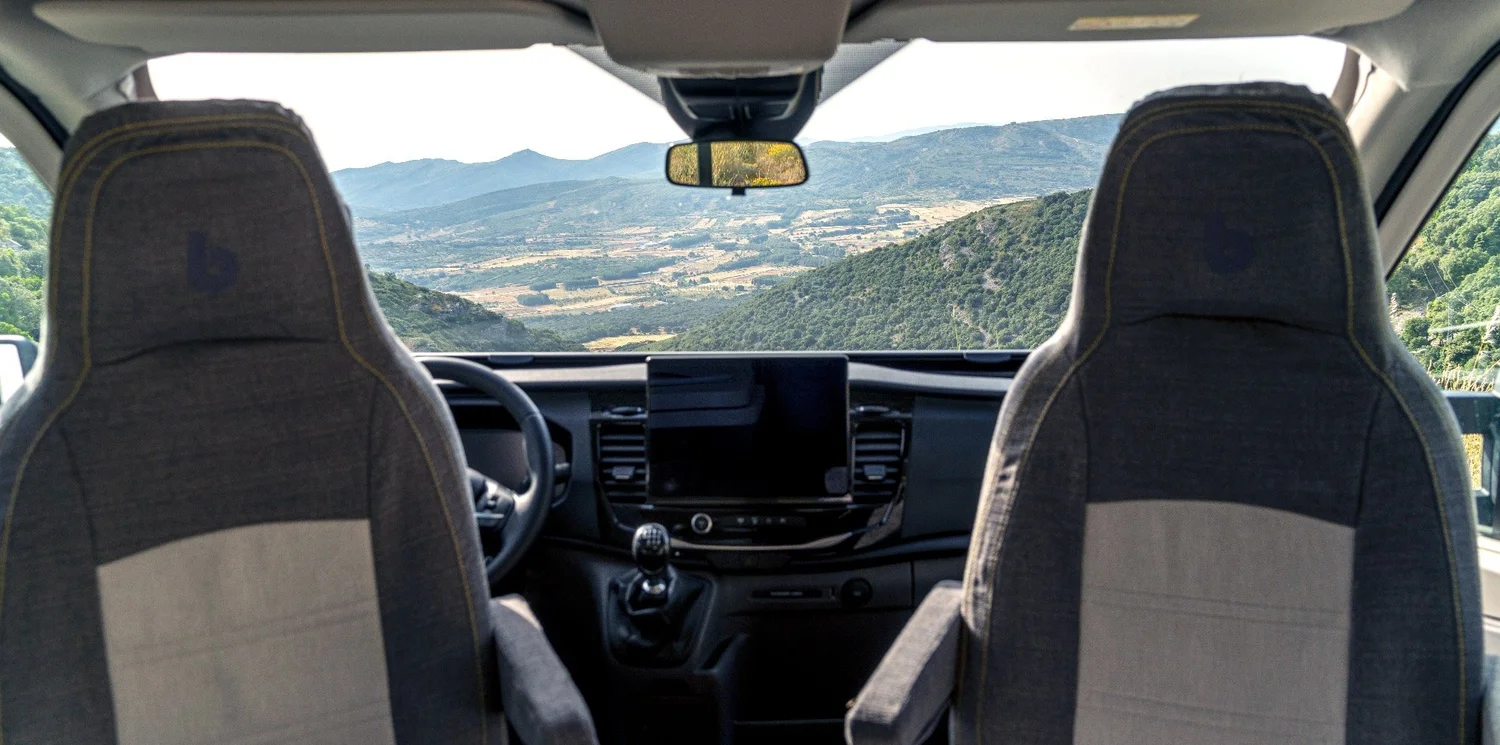 Camper Denia interior